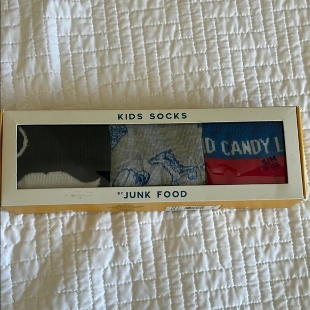 JUNK FOOD :: SOCKS